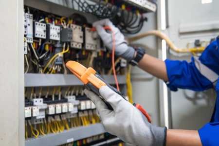 Les problèmes électriques courants et leurs solutions de dépannage