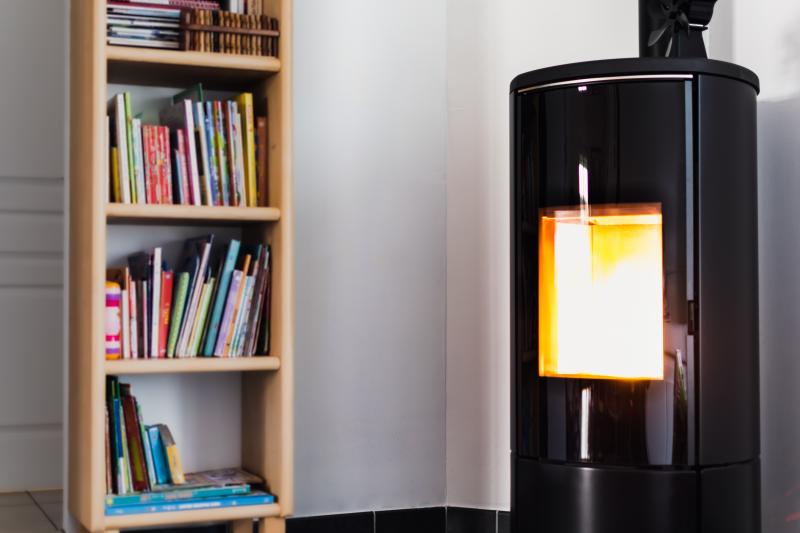 Guide pratique pour une installation réussie de votre poêle à granulés
