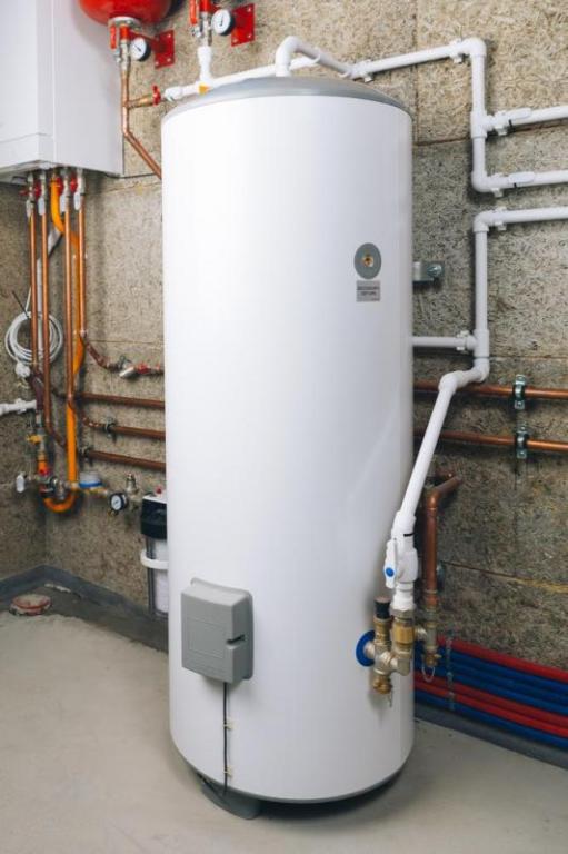Pose de ballon d'eau chaude : conseils pour une installation durable